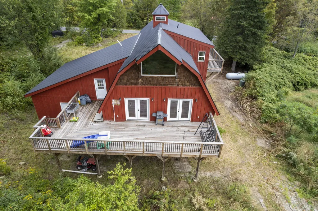 602 Woodman Hill Road Minot ME 04258