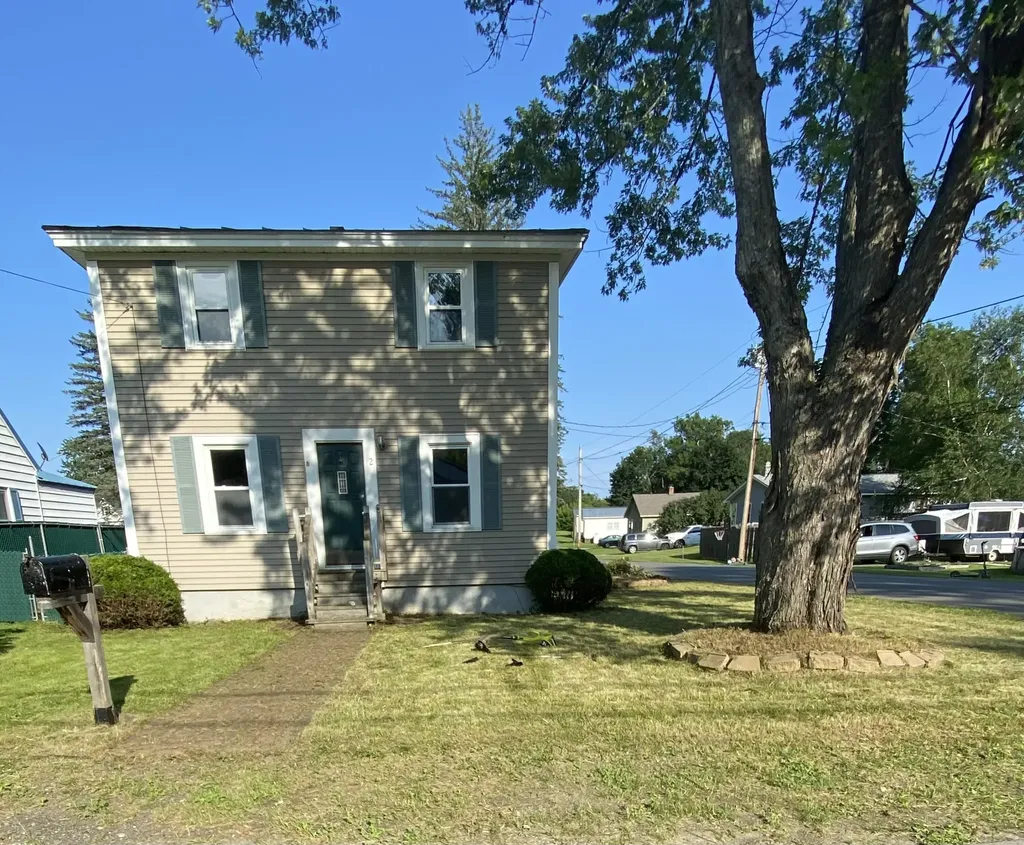 2 West Street Fairfield ME 04937