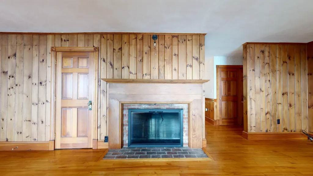 30 Springbrook Hill Road Camden ME 04843