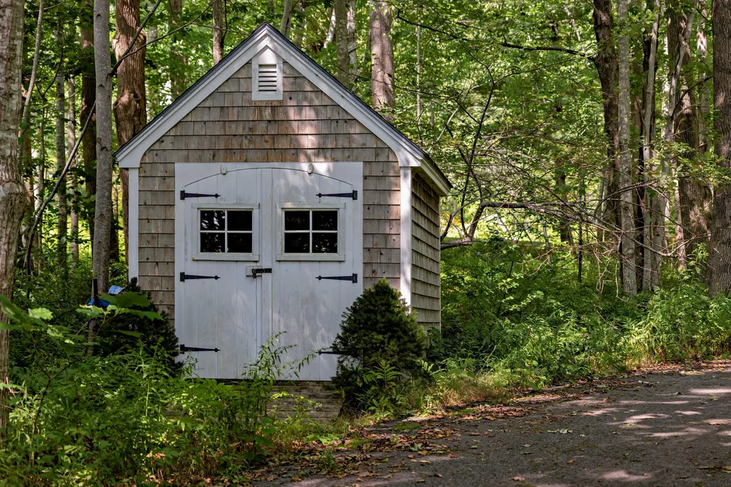 30 Springbrook Hill Road Camden ME 04843