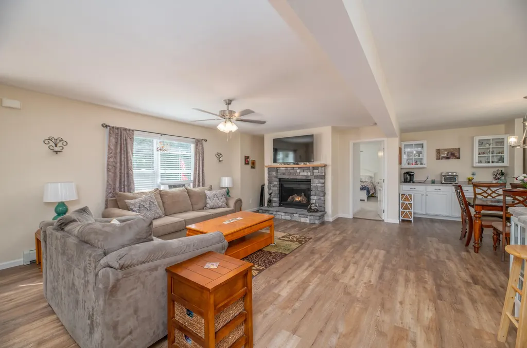 12 Gleason Farm Road Oakland ME 04963