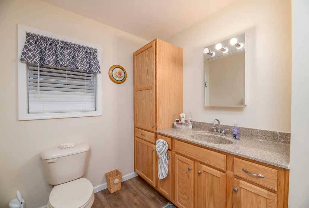 12 Gleason Farm Road Oakland ME 04963