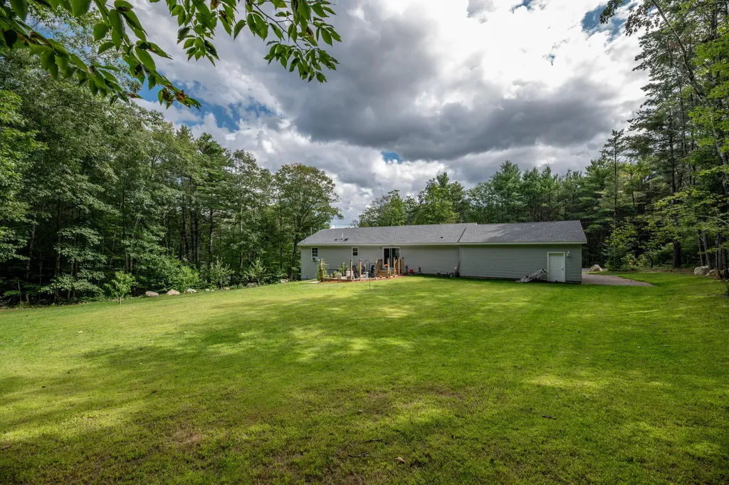 12 Gleason Farm Road Oakland ME 04963