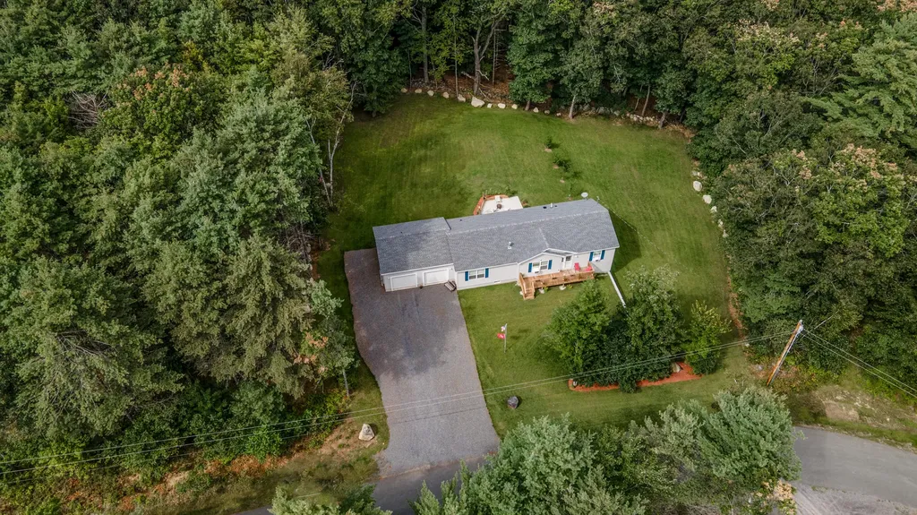 12 Gleason Farm Road Oakland ME 04963
