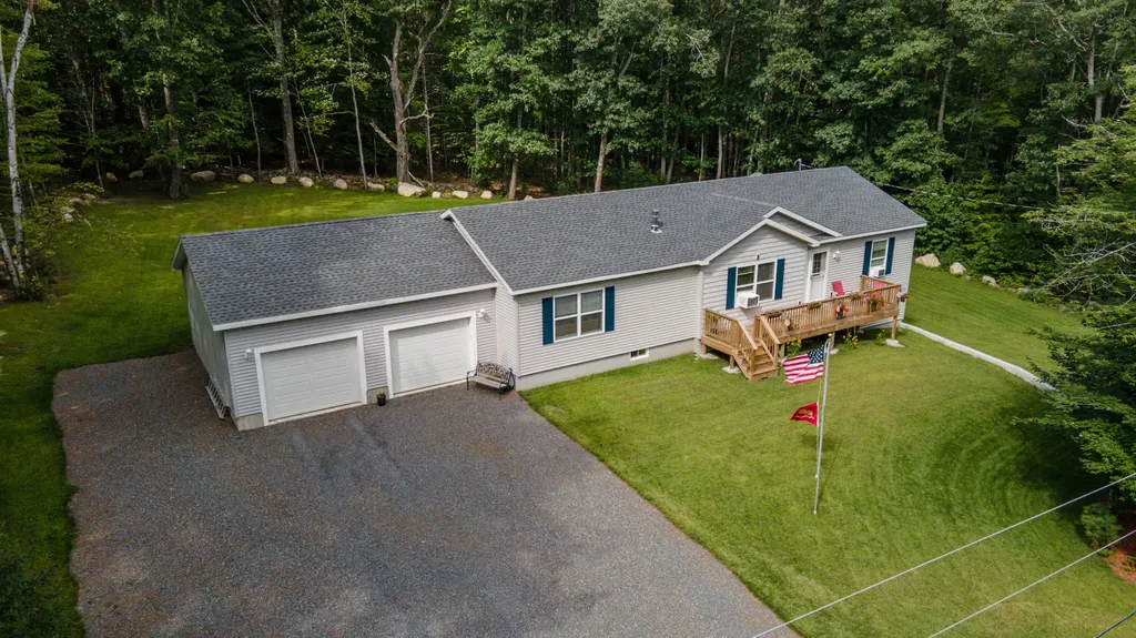 12 Gleason Farm Road Oakland ME 04963