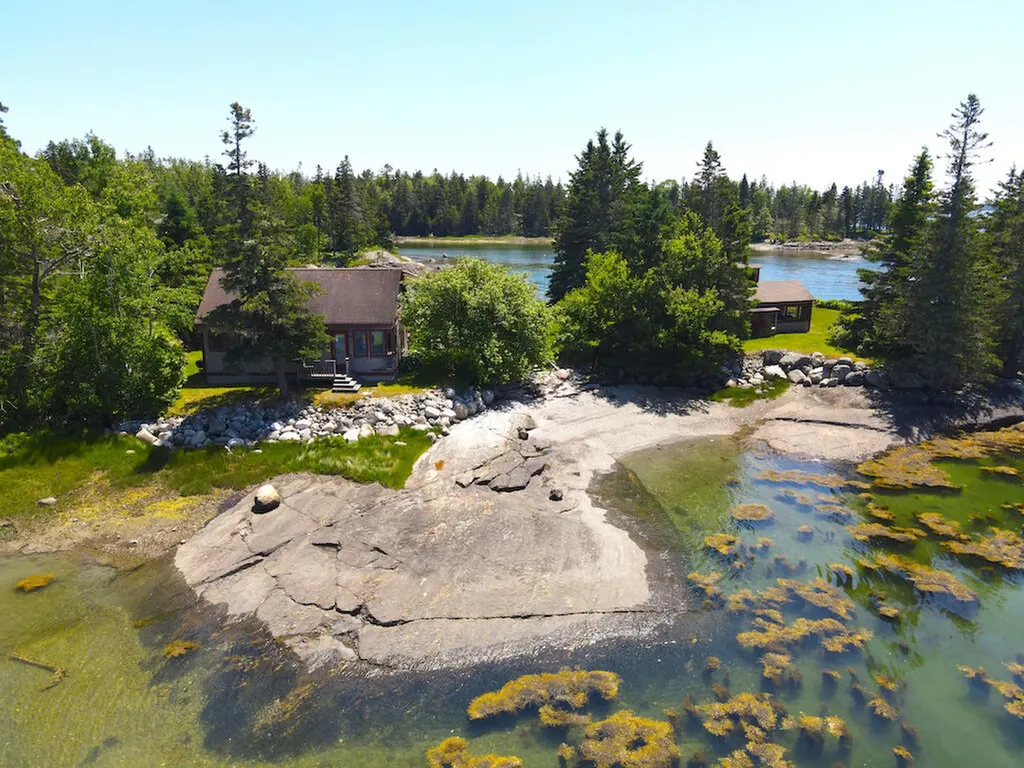 43 Bayberry Point Lane Brooklin ME 04616