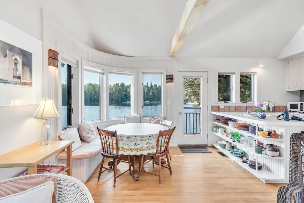 43 Bayberry Point Lane Brooklin ME 04616