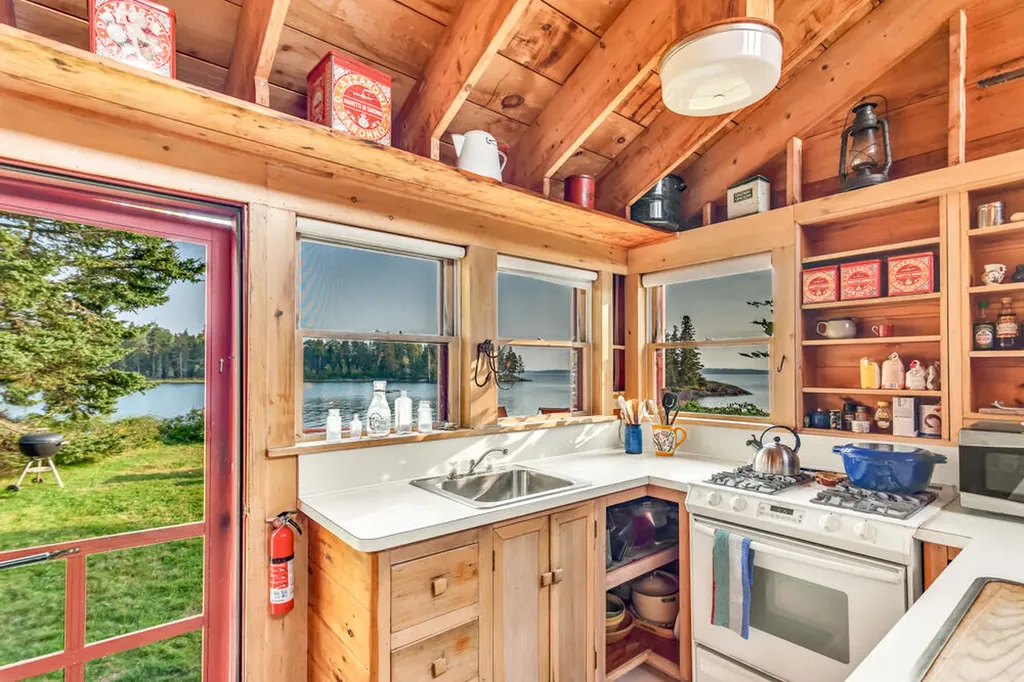 43 Bayberry Point Lane Brooklin ME 04616