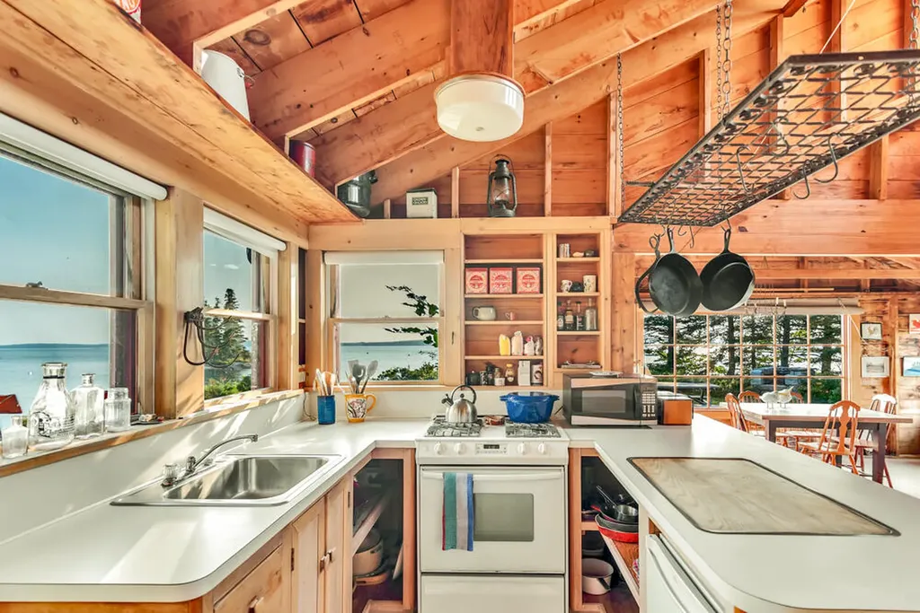 43 Bayberry Point Lane Brooklin ME 04616