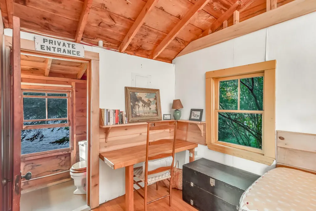 43 Bayberry Point Lane Brooklin ME 04616