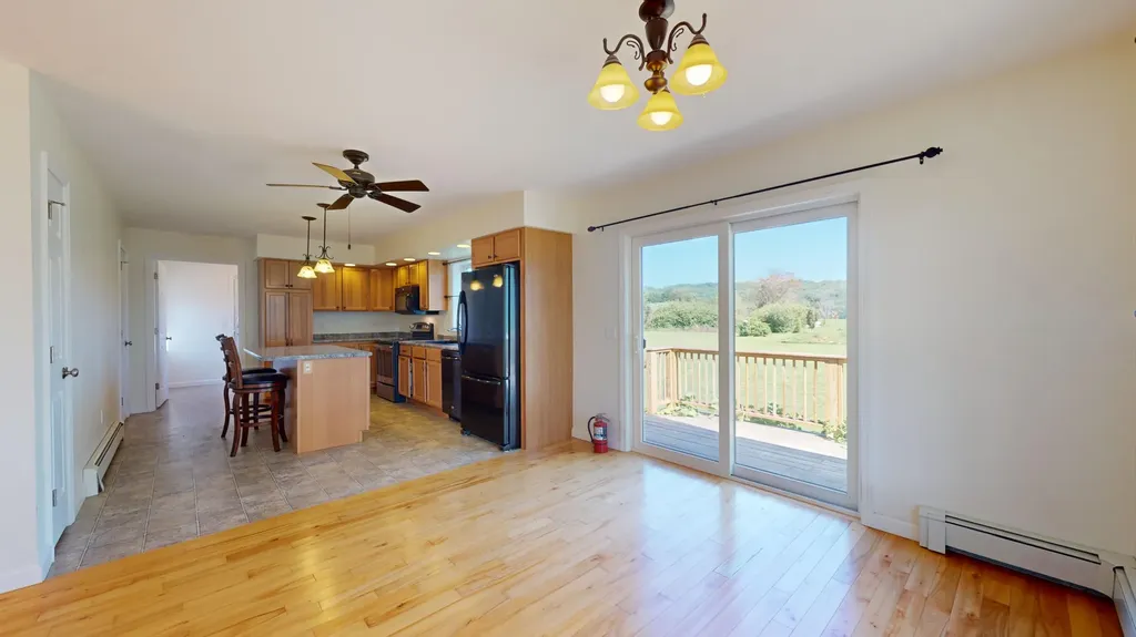 841 Gardiner Road Wales ME 04280