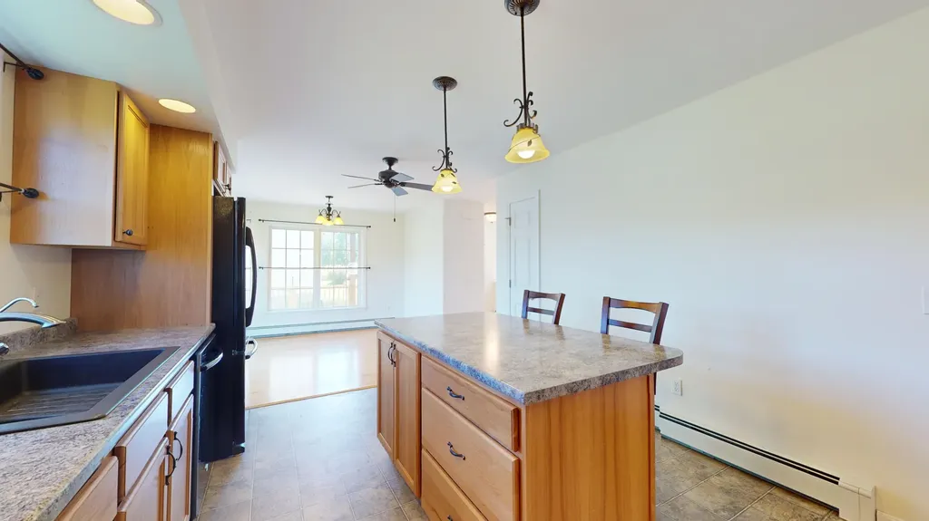 841 Gardiner Road Wales ME 04280