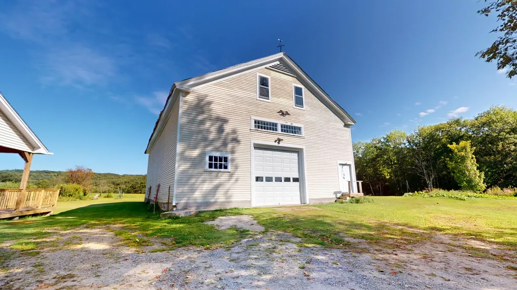 841 Gardiner Road Wales ME 04280