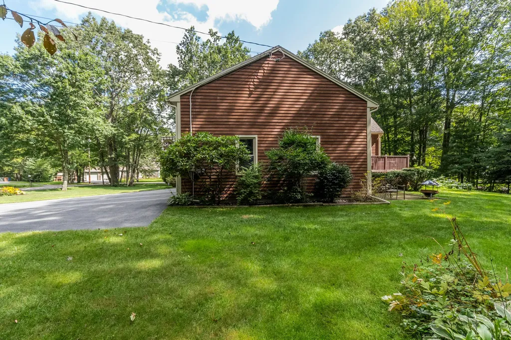 3 Ashwood Drive Saco ME 04072