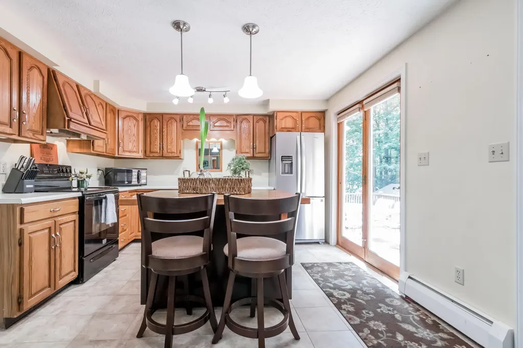 3 Ashwood Drive Saco ME 04072
