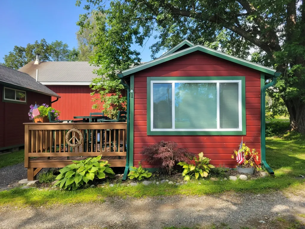 1270 Lakeview Drive China ME 04358