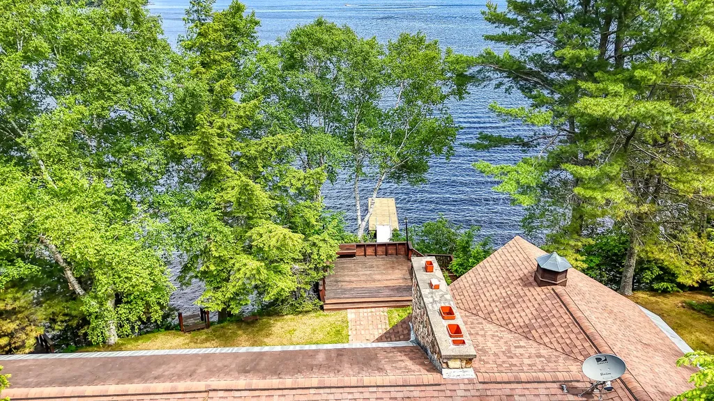 96 North Shore Road Harfords Point Twp ME 04442
