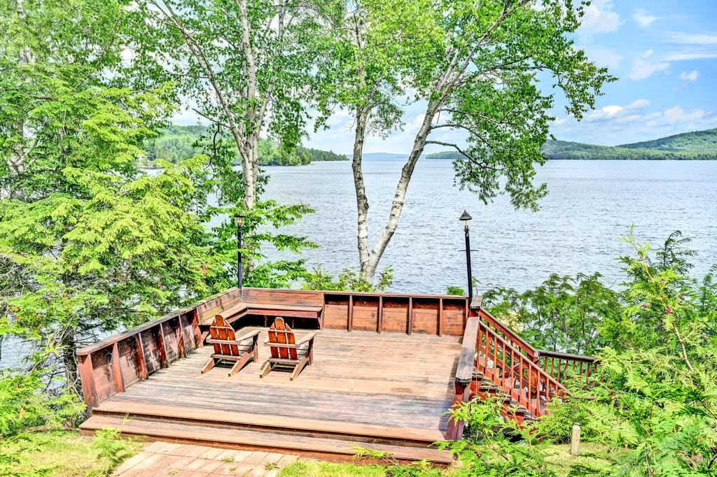 96 North Shore Road Harfords Point Twp ME 04442