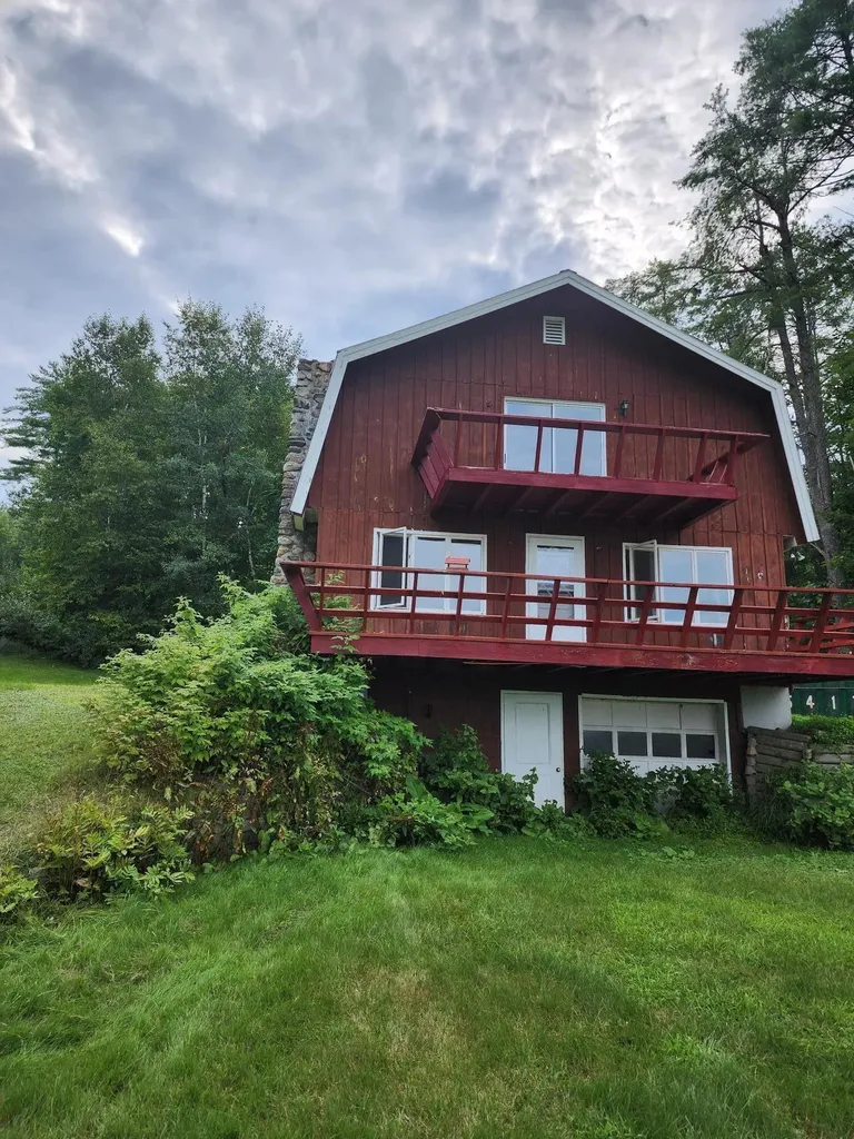 222 Country Club Road Norway ME 04268