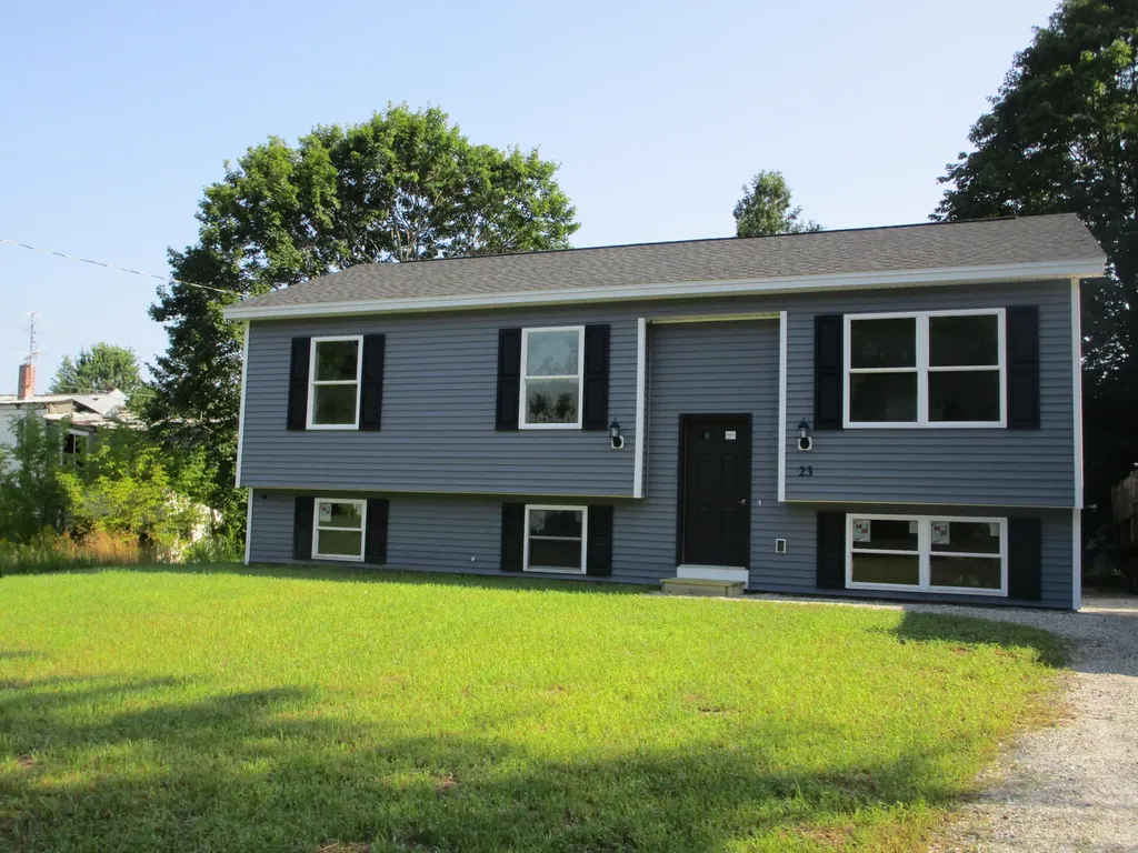 23 Pearl Street Norway ME 04268
