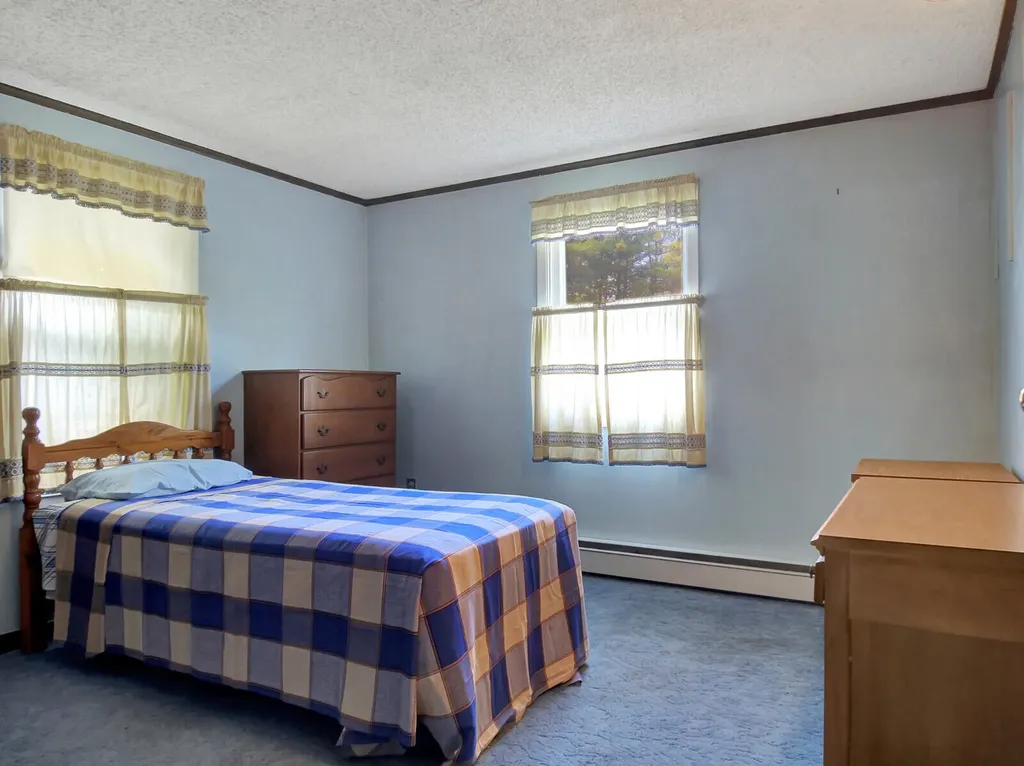 9 Kingman Road Fairfield ME 04937