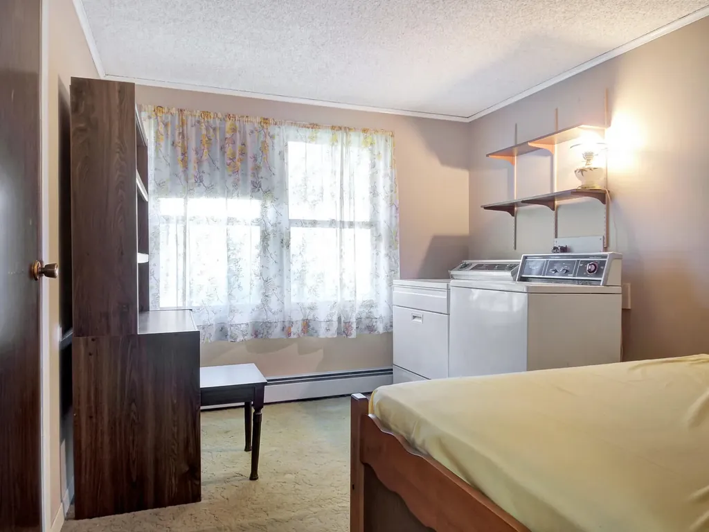 9 Kingman Road Fairfield ME 04937