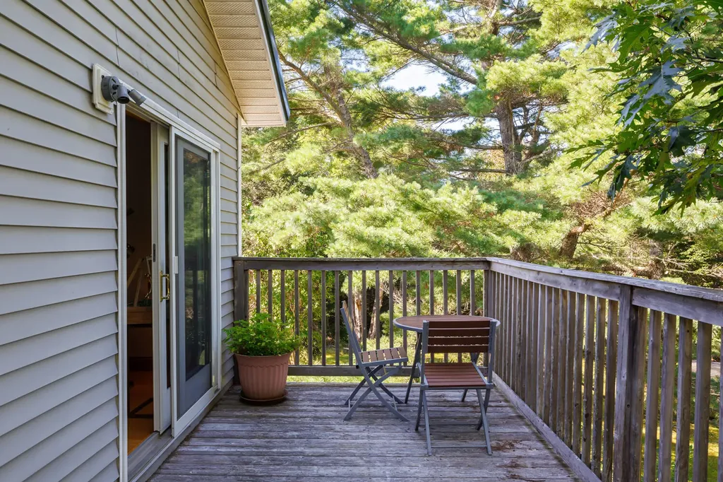 15 Evergreen Lane Bar Harbor ME 04609
