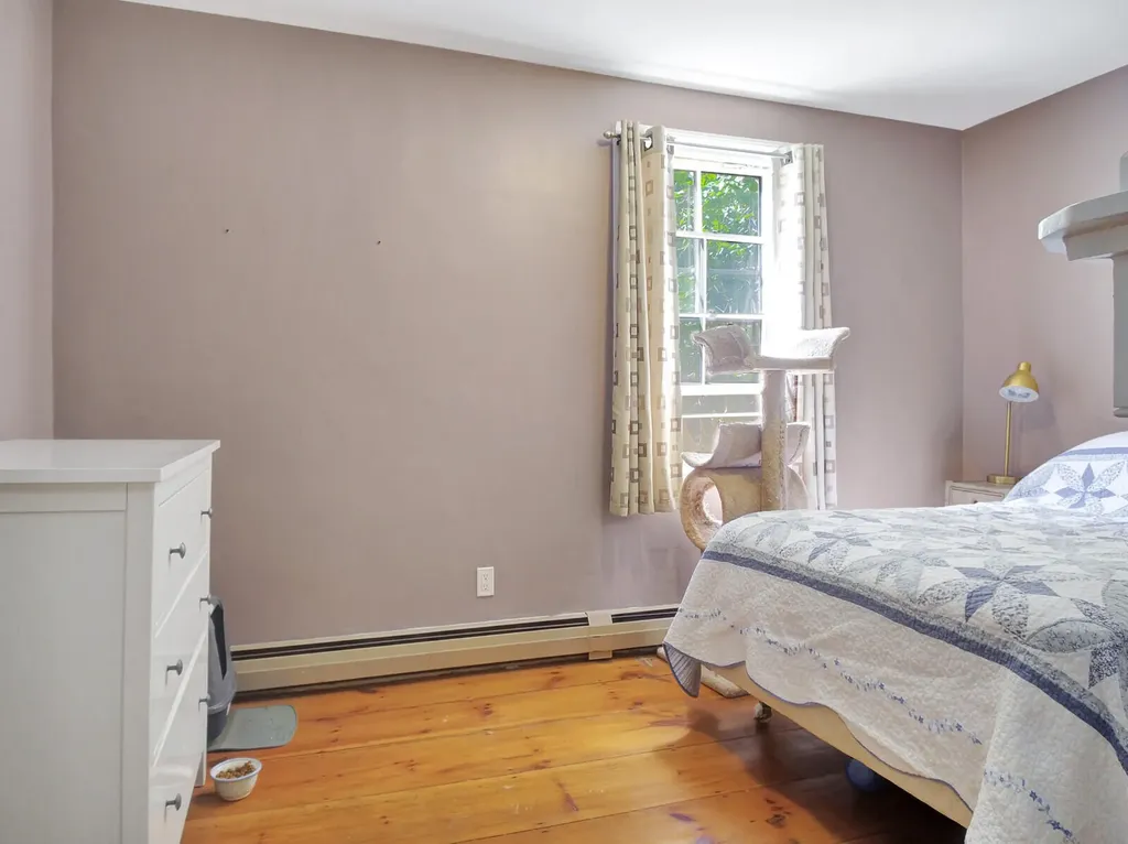 84 Central Street Gardiner ME 04345