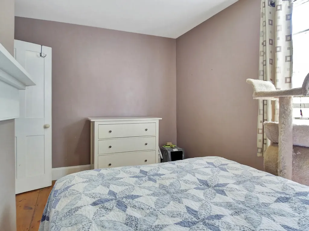 84 Central Street Gardiner ME 04345