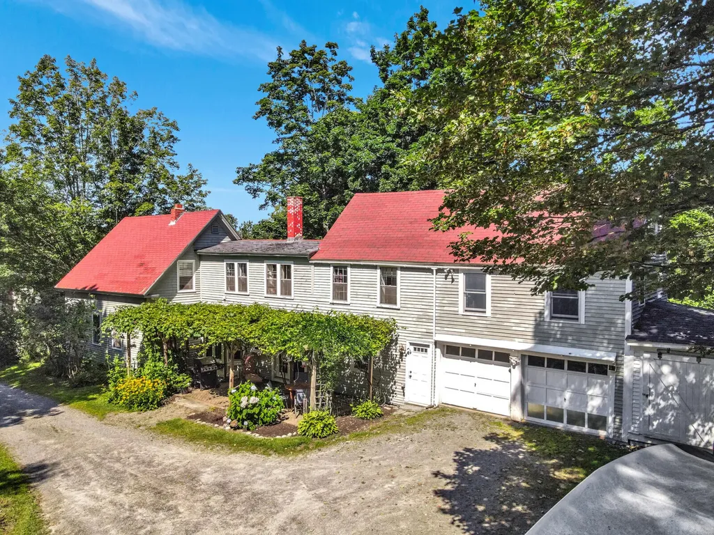 84 Central Street Gardiner ME 04345