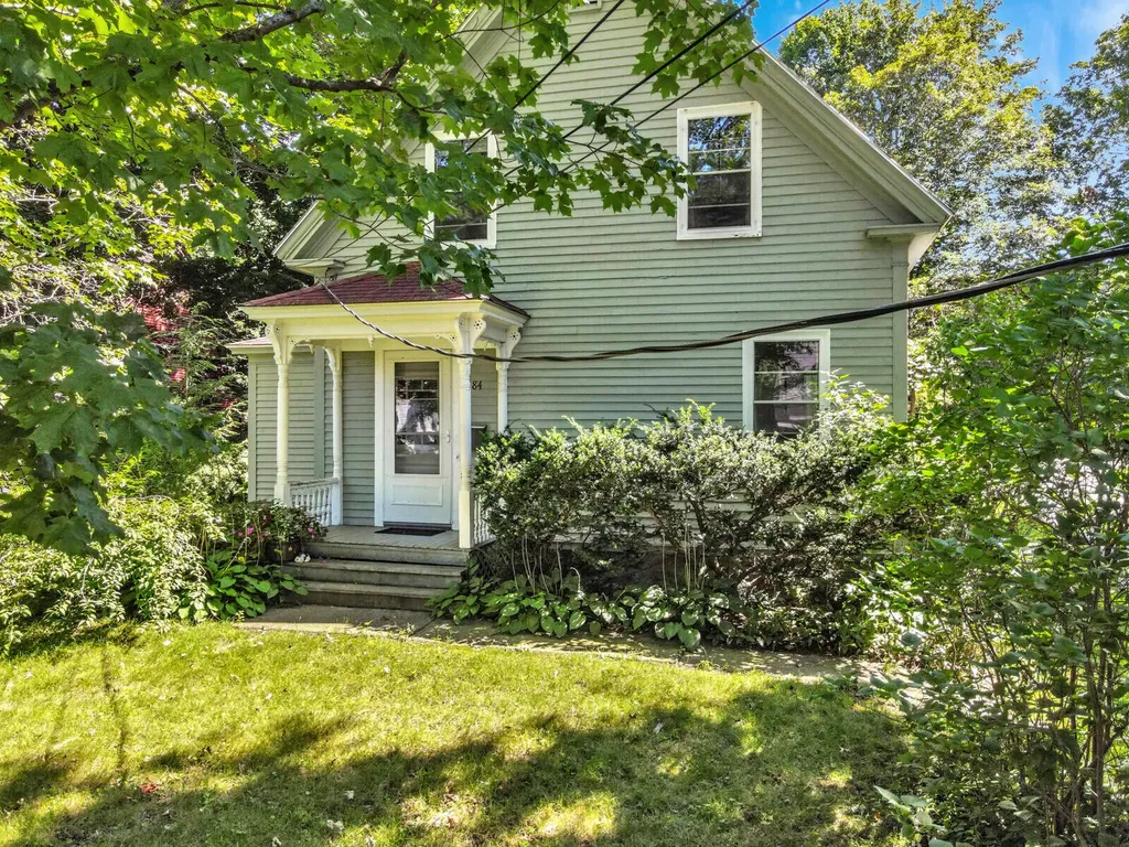 84 Central Street Gardiner ME 04345