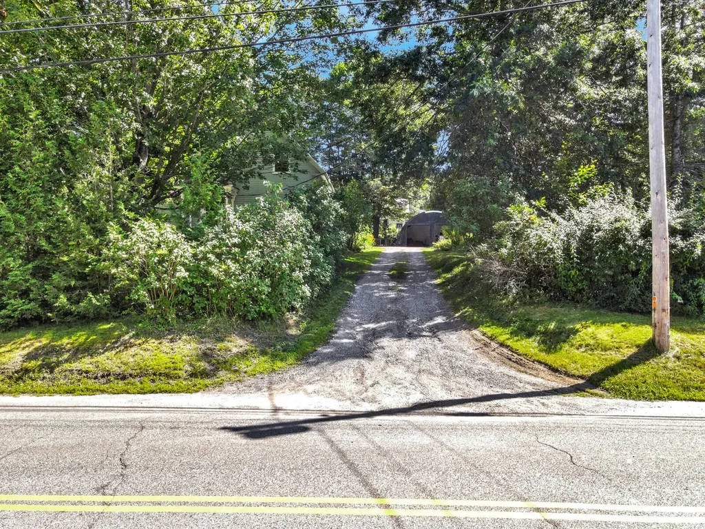 84 Central Street Gardiner ME 04345