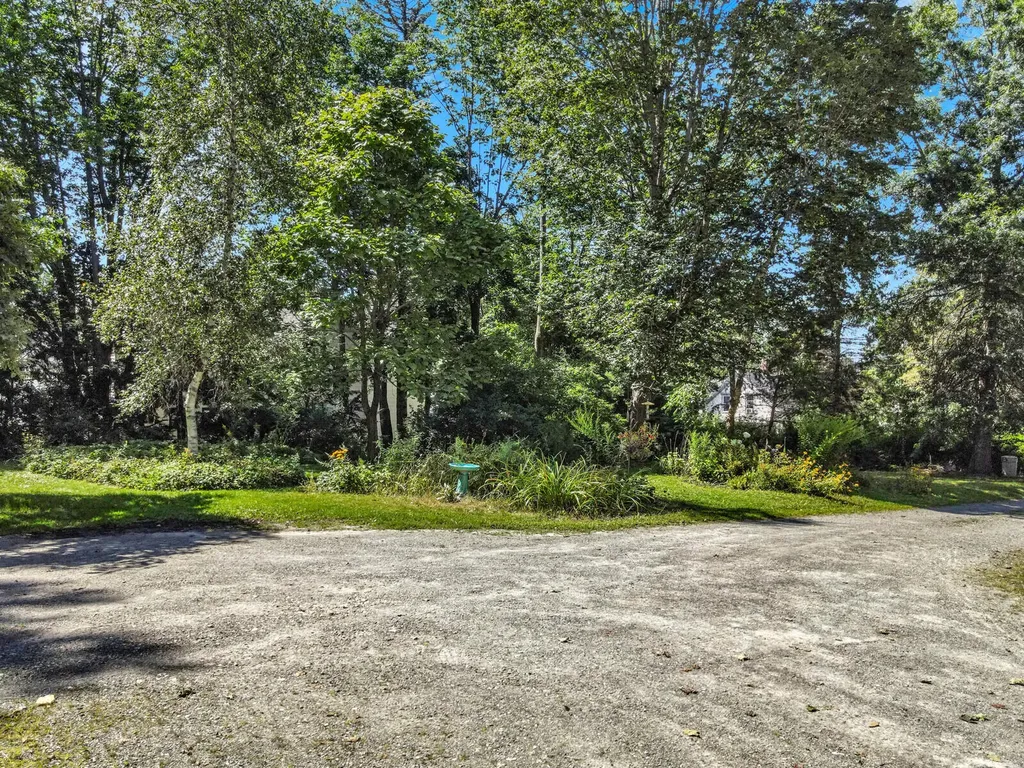 84 Central Street Gardiner ME 04345