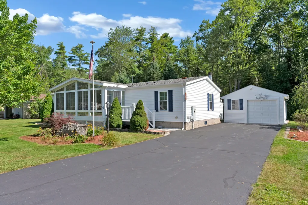 55 Fleetwood Drive Wells ME 04090