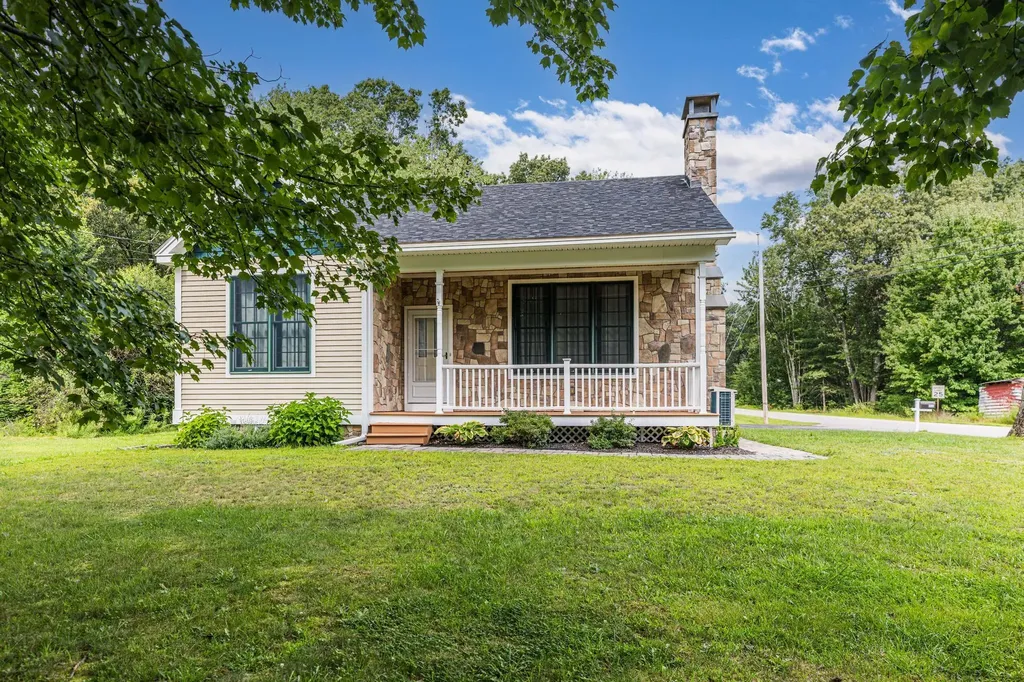 352 Kennebunk Road Sanford ME 04073