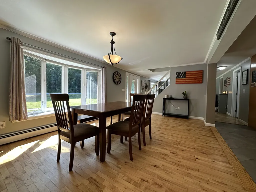 320 Garfield Road Minot ME 04258
