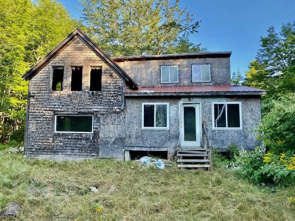 332 Carsley Road Harrison ME 04040