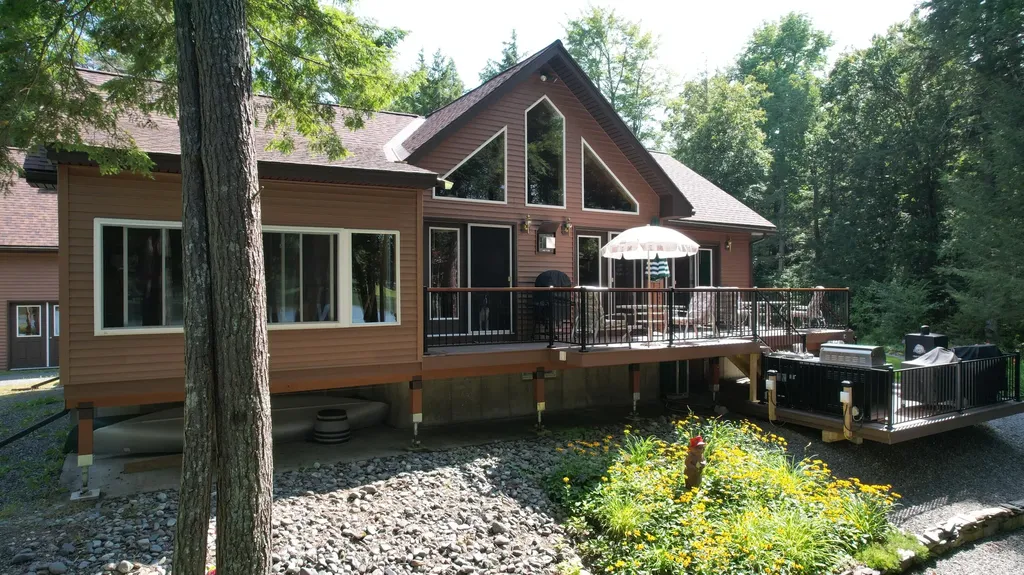 51 Turtle Cove Road Sebec ME 04426