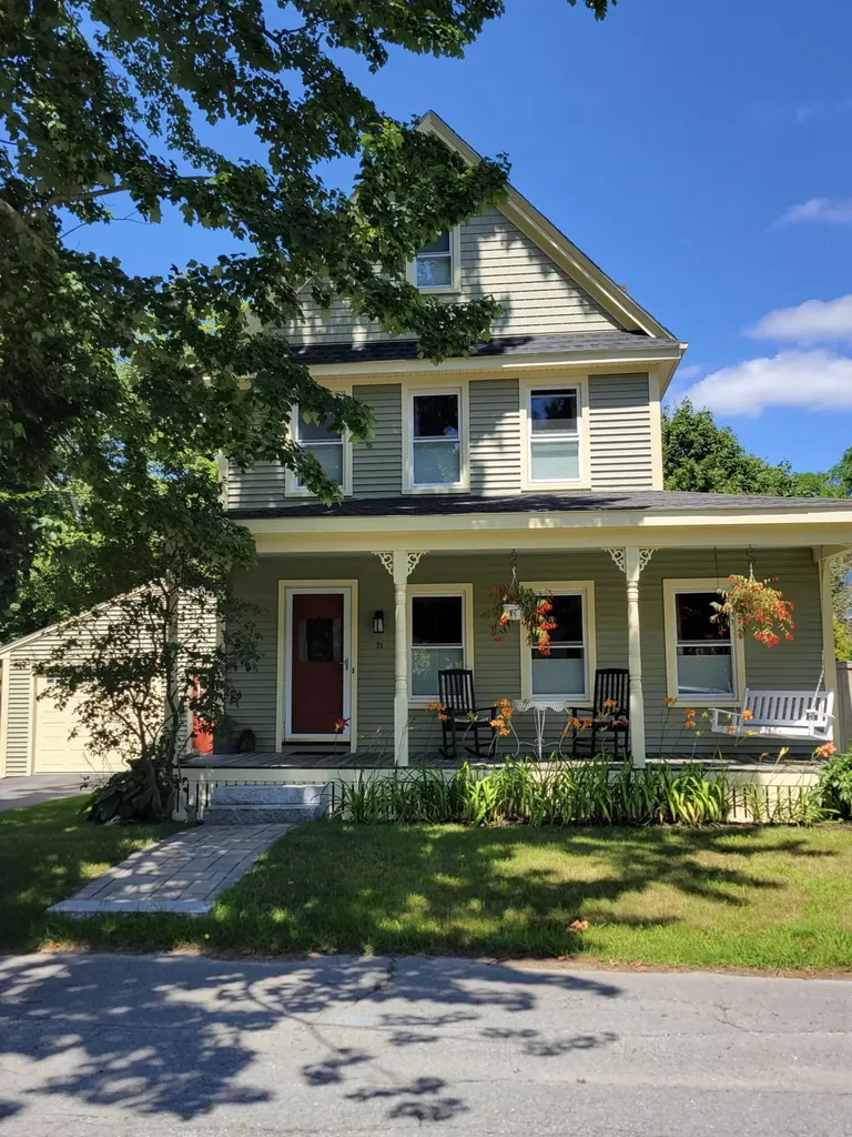 21 Stanley Street South Portland ME 04106