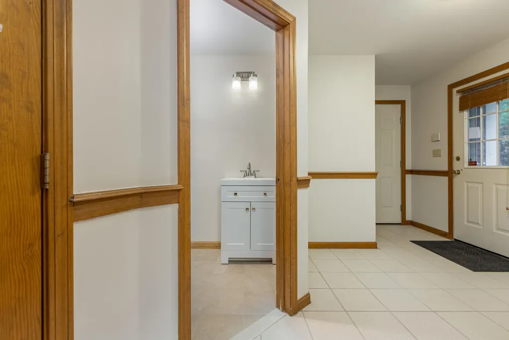 69 Cedar Ridge Yarmouth ME 04096