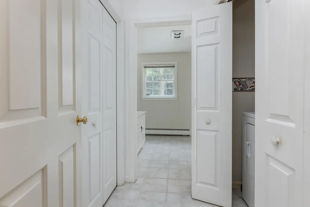 69 Cedar Ridge Yarmouth ME 04096