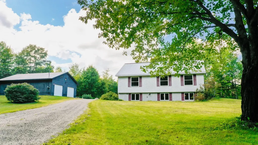 272 Knowlton Corner Road Farmington ME 04938