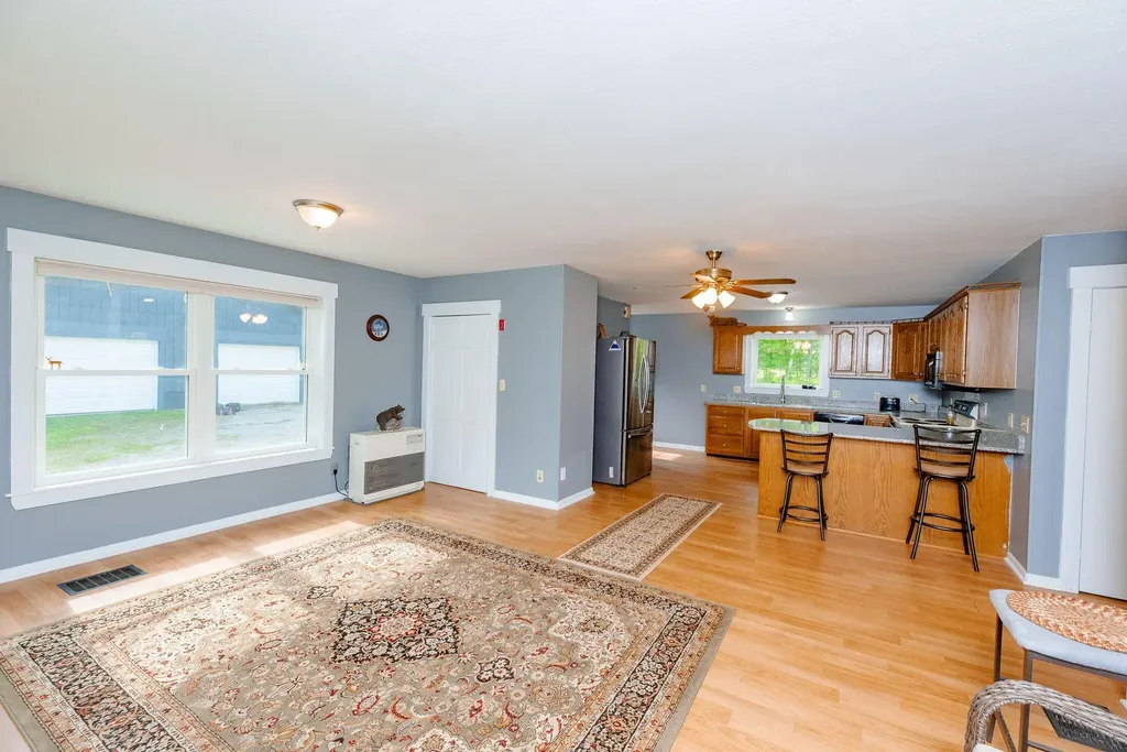 272 Knowlton Corner Road Farmington ME 04938