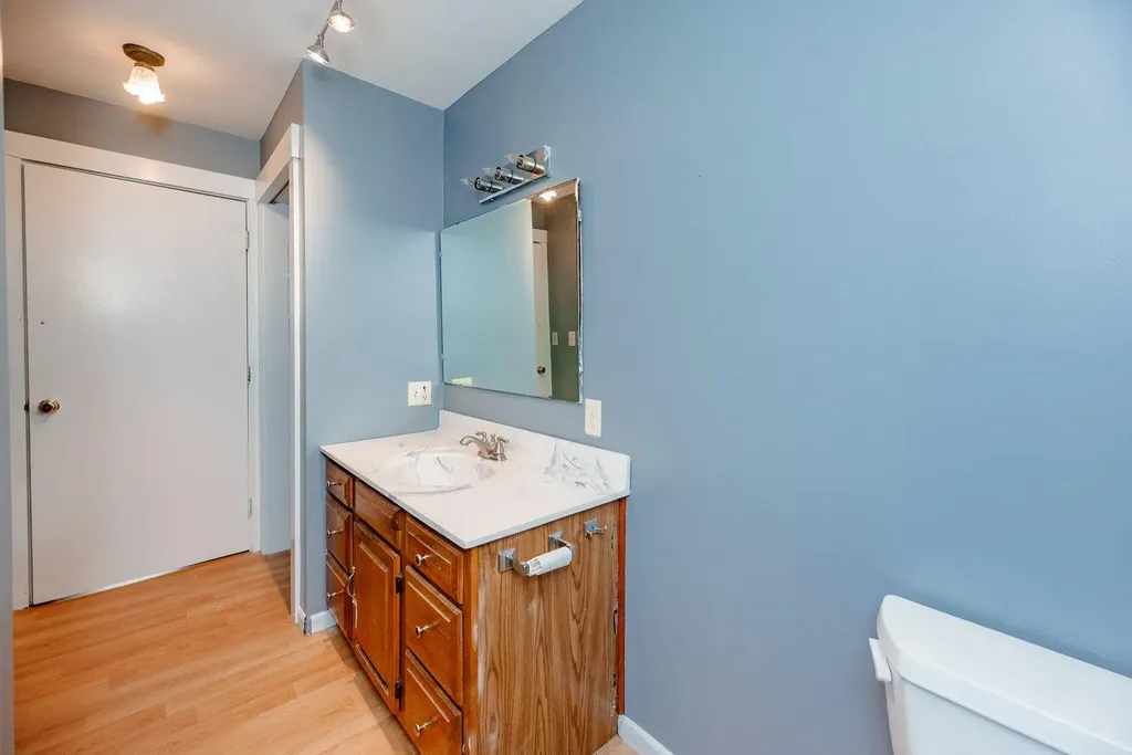 272 Knowlton Corner Road Farmington ME 04938