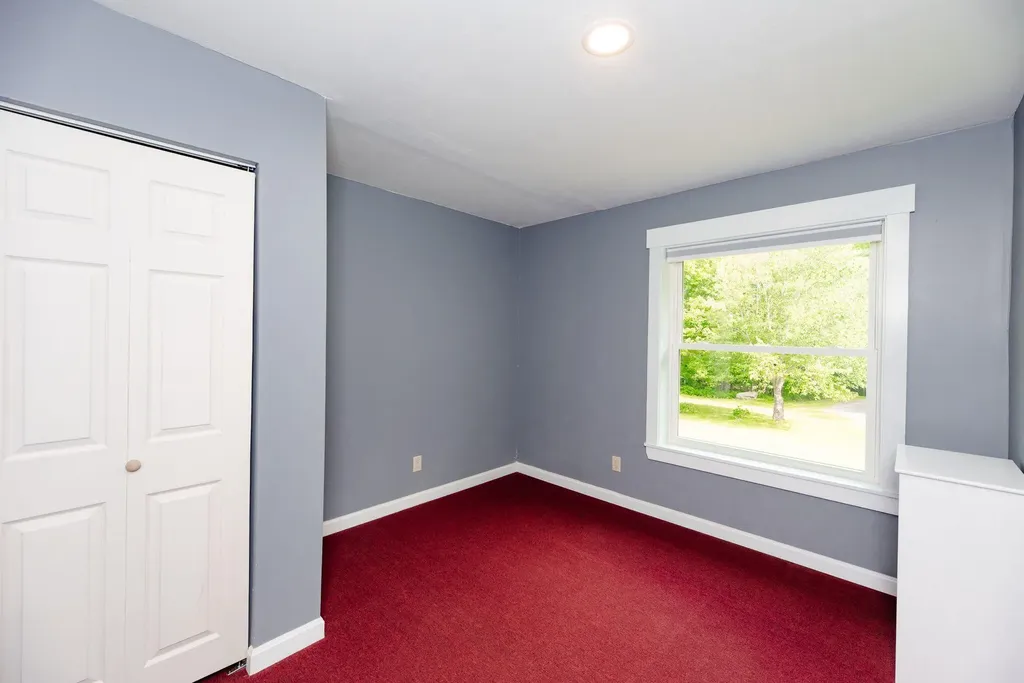 272 Knowlton Corner Road Farmington ME 04938
