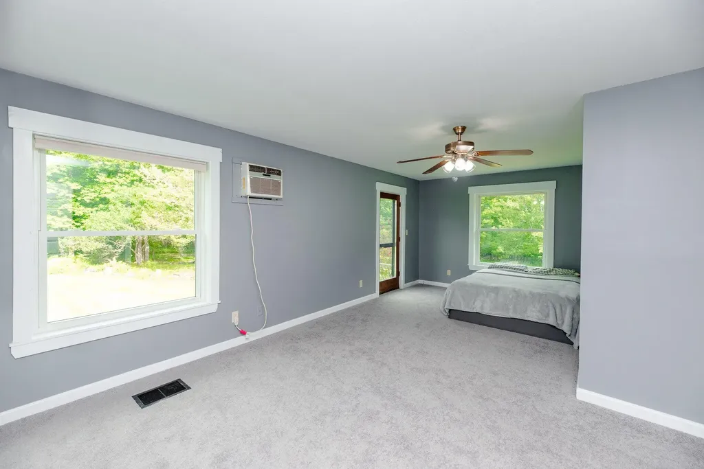 272 Knowlton Corner Road Farmington ME 04938