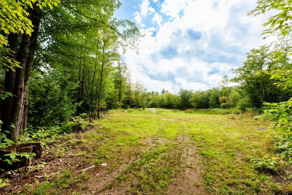 272 Knowlton Corner Road Farmington ME 04938