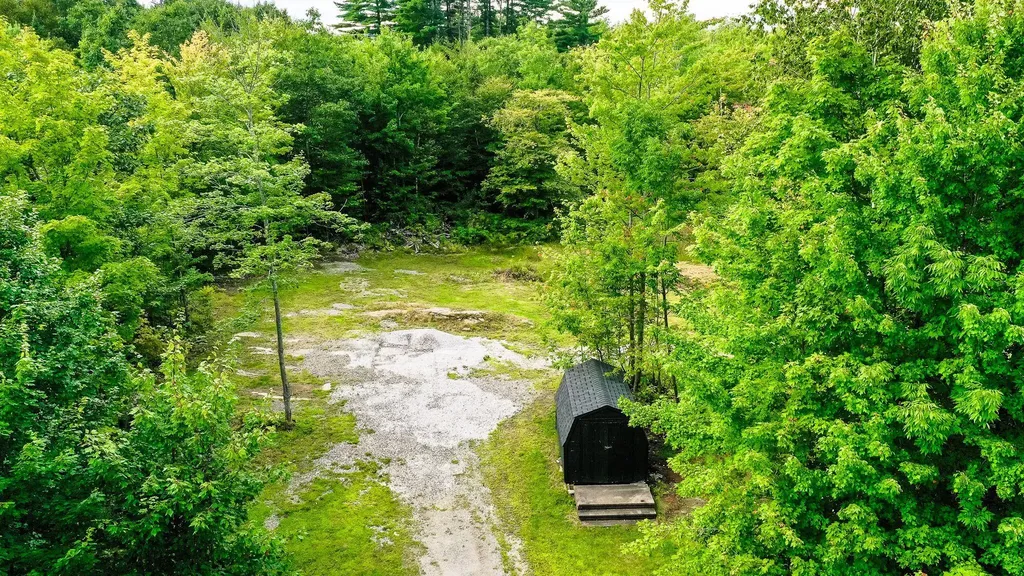 272 Knowlton Corner Road Farmington ME 04938