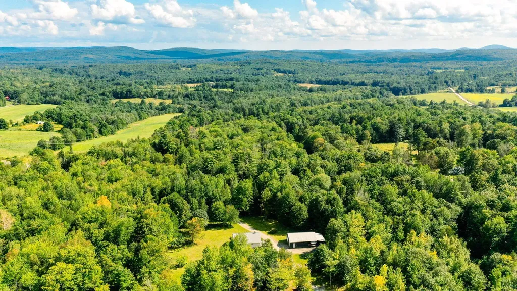 272 Knowlton Corner Road Farmington ME 04938