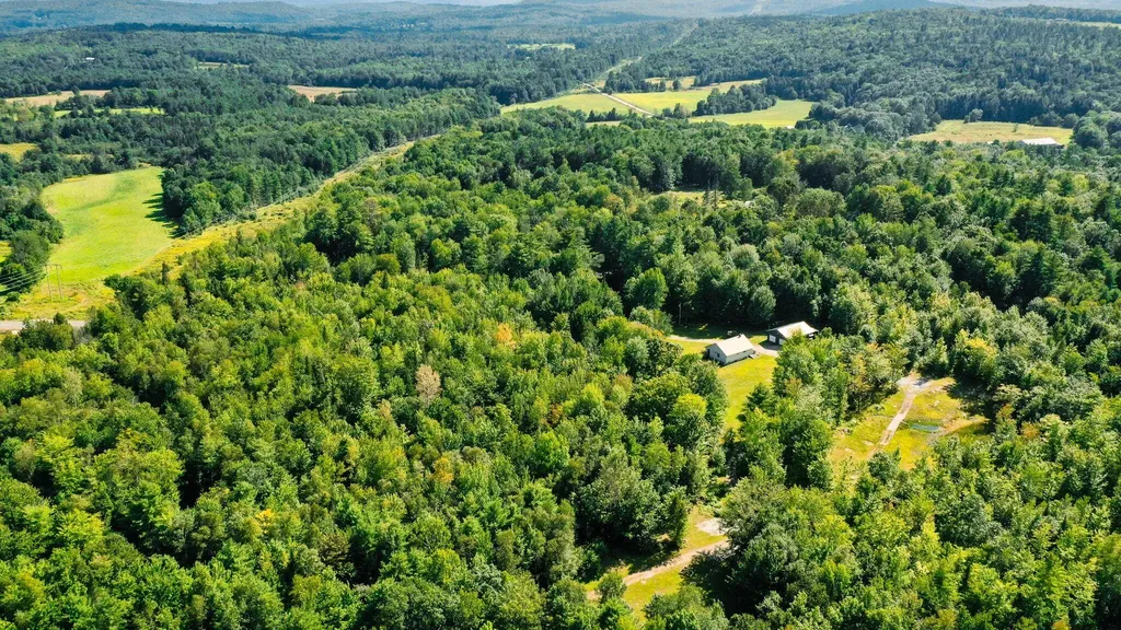 272 Knowlton Corner Road Farmington ME 04938